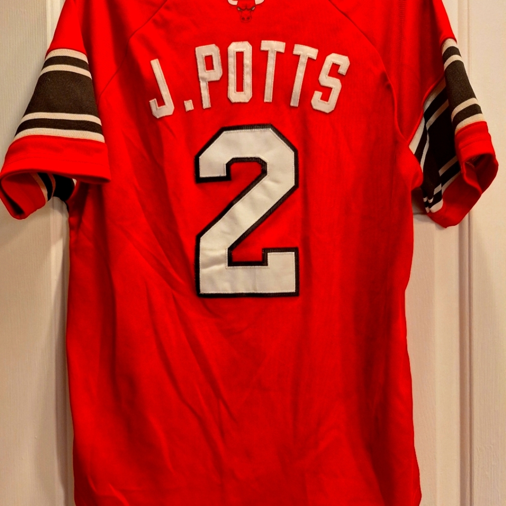 J. Potts Chicago Bulls Jersey